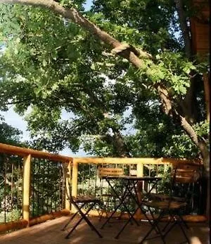 Les En Provence Bed & Breakfast
